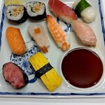 ヨークベニマル - 料理写真:お皿に盛り付けてみました❗️