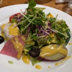 オステリア ボッカーノ - サラダ