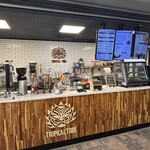 TROPICAL TRIBE - お店のカウンター