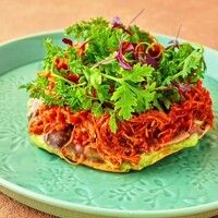 チキンティンガ・トスターダ(Chicken Ting Tostada)