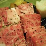 京の焼肉処 弘 - シモふってます・・。