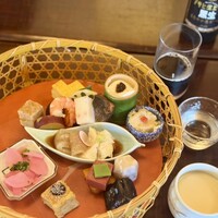 韻松亭 - 