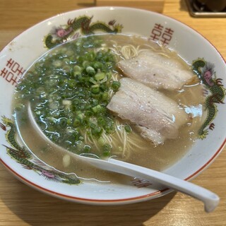 口コミ一覧 : 博多ラーメン はむ太 - 茶山/ラーメン [食べログ]