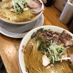 中華そば やいろ亭 - 