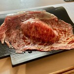 肉処 牛慎 - ◉ 肉寿司
      　バーナーで炙ってくれます！