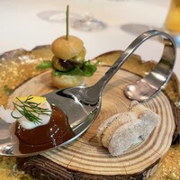 フランス料理　レ・セレブリテ ホテル日航大阪 - 