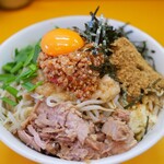 ラーメンエース - 期間限定 台湾汁なし ニンニク少し、アブラ