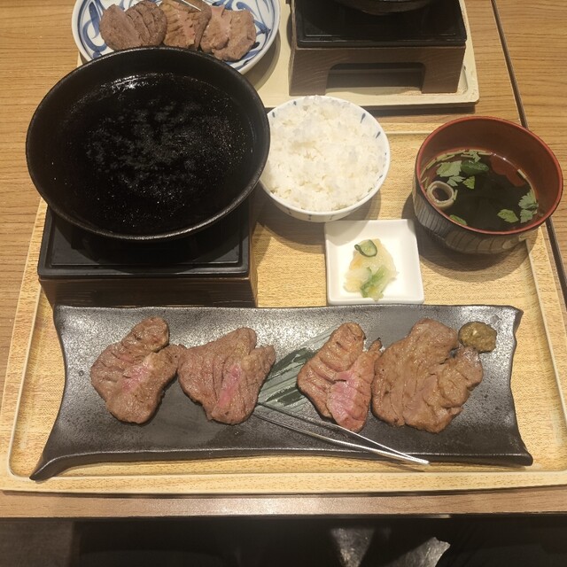 Aburi Gyutan Man Ion Moru Nagakute Ten