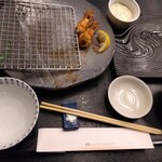 お食事処 多七 - えびふらいのしっぽも食べました。