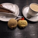 お食事処 多七 - チョコレートムースケーキ　珈琲　すみっコとんかつ　えびふらいのしっぽ