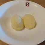 パントリエ - デザートのバニラアイス