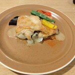 パントリエ - お皿がデカかった(笑)