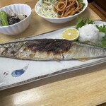 岡垣食堂 本店 - 生さんま(塩焼)