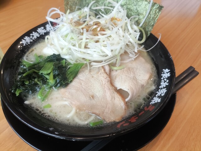 Yokohama Iekei Ramen Yuurakuya Kyowa Ten