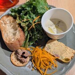 ベジバル チバットリア - サラダプレート♡