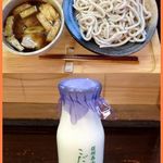 こわしみず - 料理写真:肉汁つけうどん＆高山牛乳