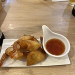 Thai Terrace - エビ春巻き