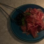 BLUE YARD - 生ハム プラムのコンポート