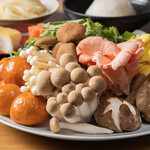 うずら - おろしキノコはりはり鍋