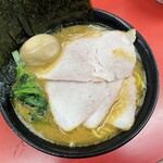 ラーメン 杉田家 本店 - 