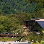 五千尺ホテル 上高地 - 河童橋たもとにあるGOSENJAKU HOTEL KAMIKOCHI