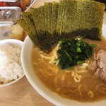 家系ラーメン 貫徹家 - 