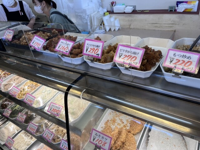 鳥や - 羽前山辺（惣菜・デリ）の写真