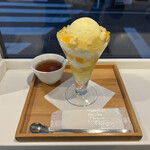 ジャパニーズアイス櫻花 - ミックスフルーツパフェ