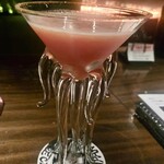 ル・クラブ - バノックバーン（アードベッグにフレッシュ生トマト..繊細な気泡etc..食べるカクテル。この、クラーケンみたいなグラスごと北欧のイメージ✨）