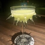 ル・クラブ - 序盤の一杯で、シャインマスカットと愛媛のご当地のお酒の可愛らしいカクテル✨コレはみんな好きだと思います❤️