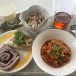 ベーカリー ペニーレイン - 