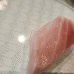 はま寿司 - 料理写真:大トロ？