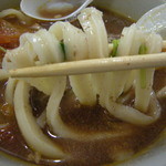 山西蕃茄牛肉刀削麵 - 太く削られた、本格刀削麵です。