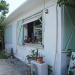 喫茶ニワトリ - こちらで注文して、出来上がるのを席で待ちます。