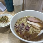 貝麺 みかわ - 