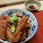 ボンボンビストロ - 鶏とばら肉と大根煮