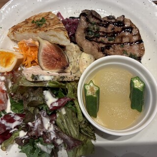 欧風食堂ぺパン_2