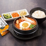 東京純豆腐 - とろろ月見スンドゥブ