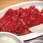 焼肉 しんうち 神楽坂 - ロースアップ