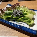 藁焼き 日本酒処 個室居酒屋 龍馬 - 汐昆布とキュウリ一本漬け　420円