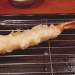 天ぷらいちかわ - 天使ちゃん、写真撮る前に一本食べてもうた。