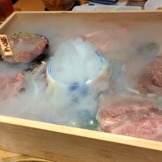 炭火焼肉 無敵_1