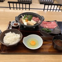 すき焼き 牛しゃぶ 松重 - 