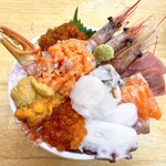 北のどんぶり屋 滝波食堂 - 旬の特選市場丼 5500円