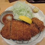 Kurobuta Tonkatsu Sengoku - 熟成白豚ロースかつ定食（120g）1480円