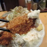 Kurobuta Tonkatsu Sengoku - カキフライトッピング　１個200円