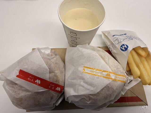 Mos Burger Kyobashi Ten