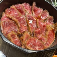 炭火和牛焼肉もうもう亭 広小路店 - 