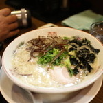 中村商店 - とんこつ