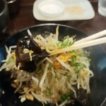 醤武屋 - キクラゲもやし炒め